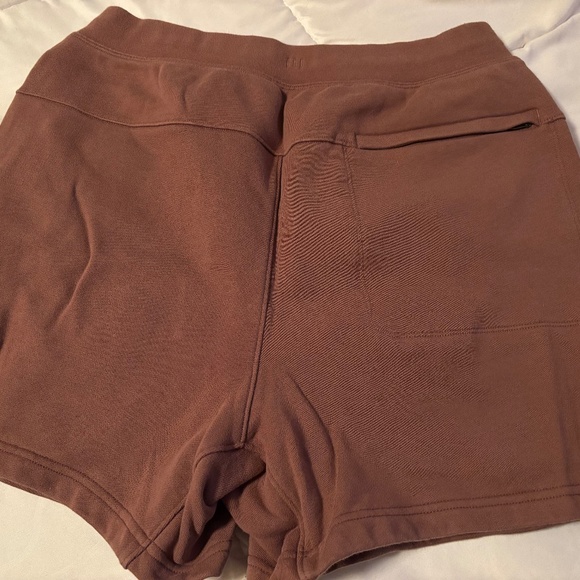 Mens Lululemon Terry Short - Picture 3 of 3